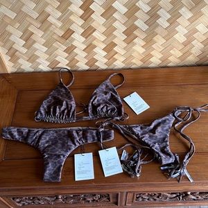 Acacia Gigi + Hookipa + Polihale in Javan NWT.